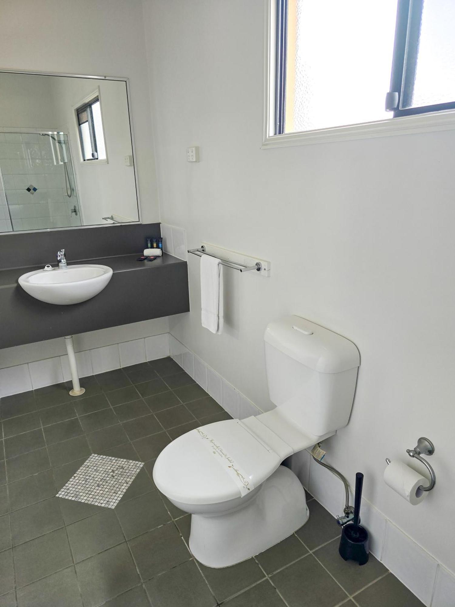 Ascot Lodge Motor Inn Kingaroy Esterno foto