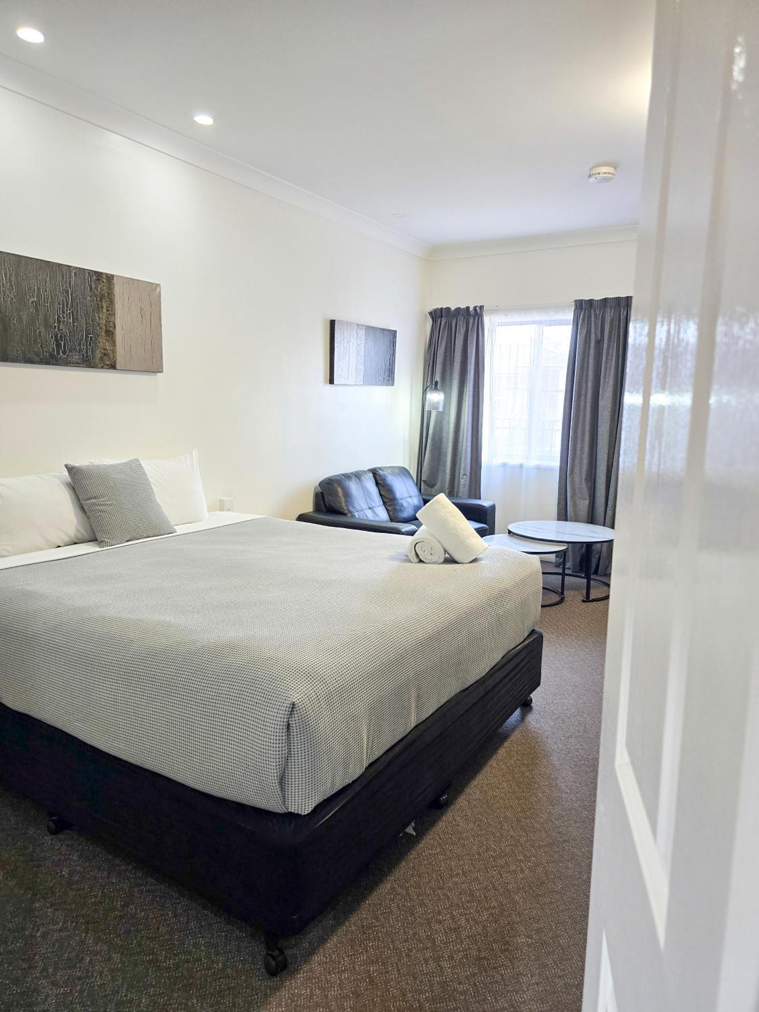 Ascot Lodge Motor Inn Kingaroy Esterno foto