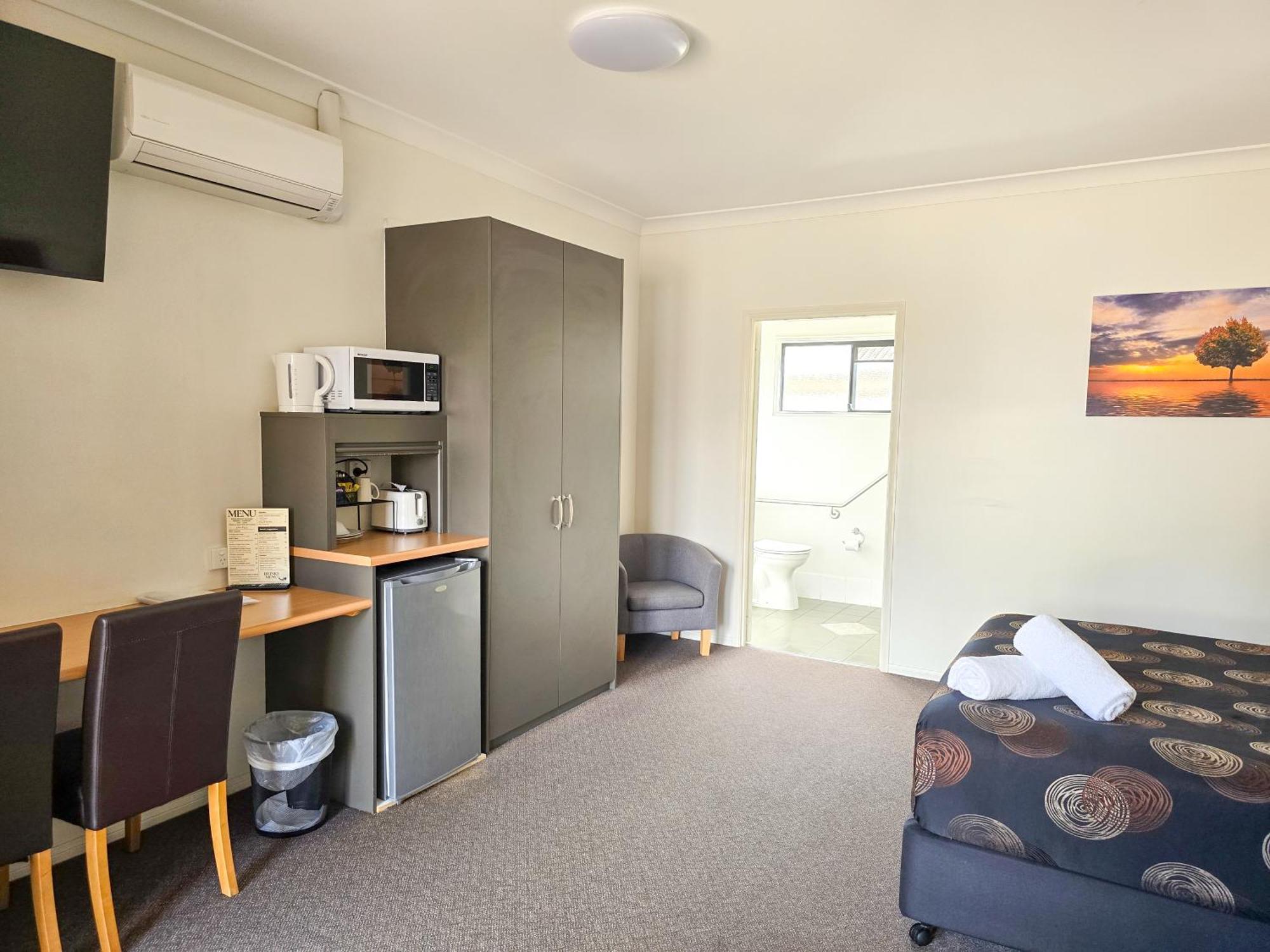 Ascot Lodge Motor Inn Kingaroy Esterno foto