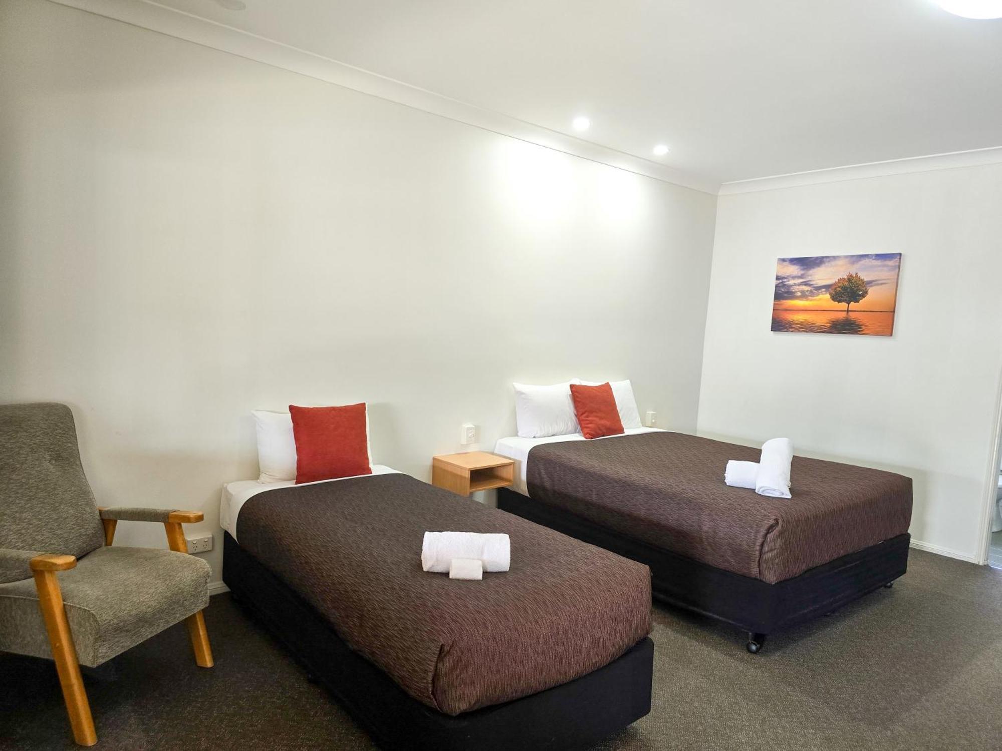 Ascot Lodge Motor Inn Kingaroy Esterno foto